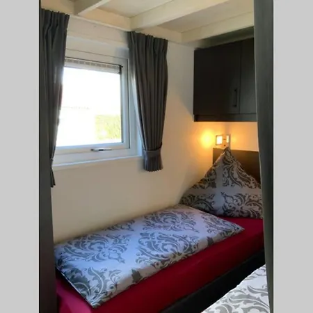 Tiny House 1d *